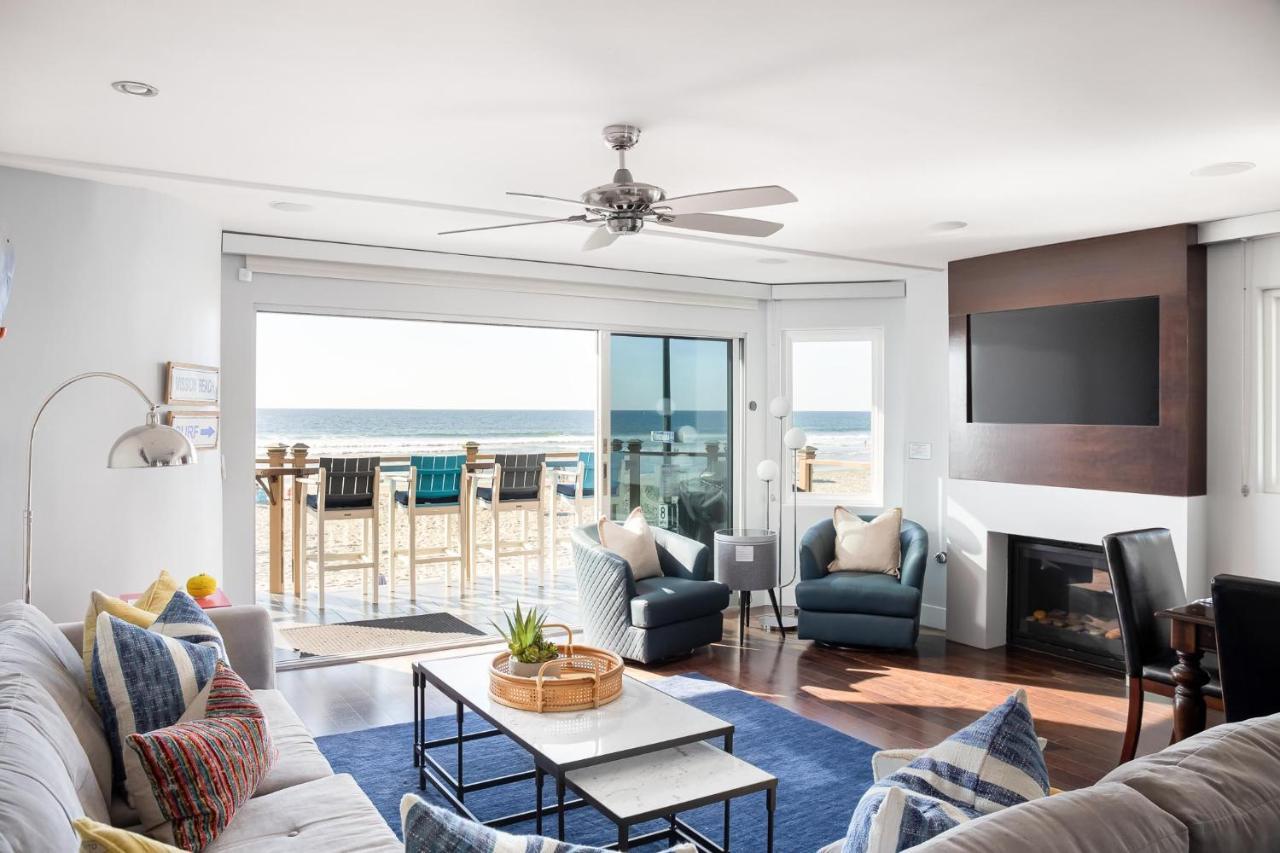 Oceanfront, Two-level With Stunning View, Decks, Fast Wifi & Fireplace San Diego